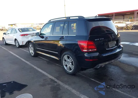 2015 Mercedes-Benz Glk 350 z USA, uszkodzony, nr VIN WDCGG5HB1FG439862